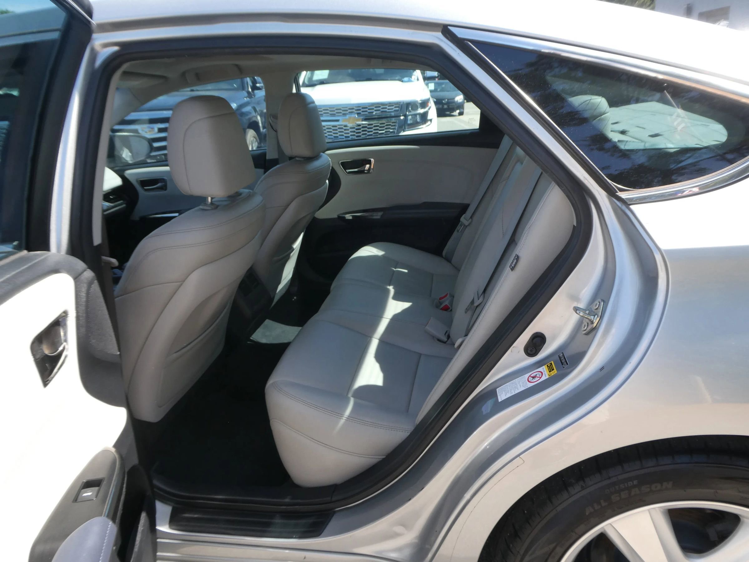 Used 2015 Toyota Avalon XLE Premium FWD image 32