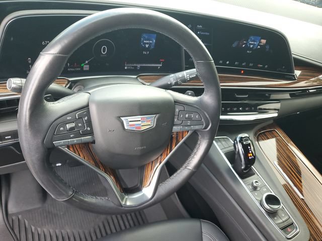 Certified 2021 Cadillac Escalade ESV Luxury AWD/4WD image 17