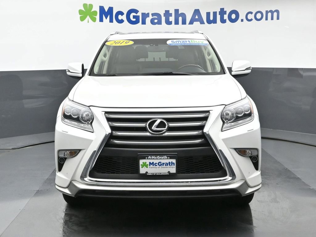 Used 2019 Lexus GX 460 image 4