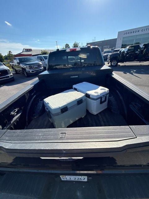 Used 2022 Ford F350 XLT w/ XLT Premium Package AWD/4WD image 12