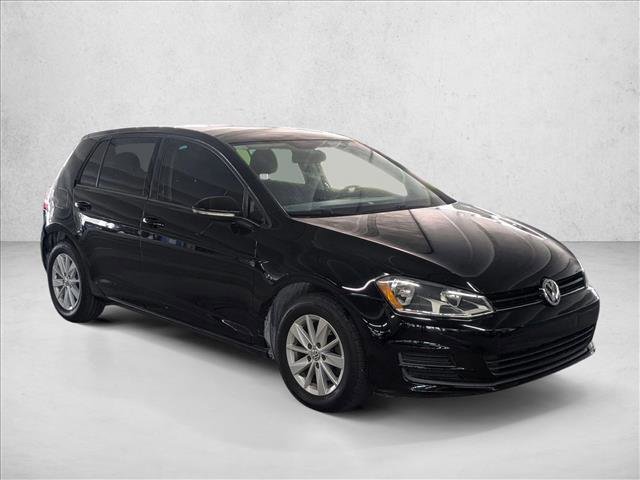 Used 2017 Volkswagen Golf S FWD image 3