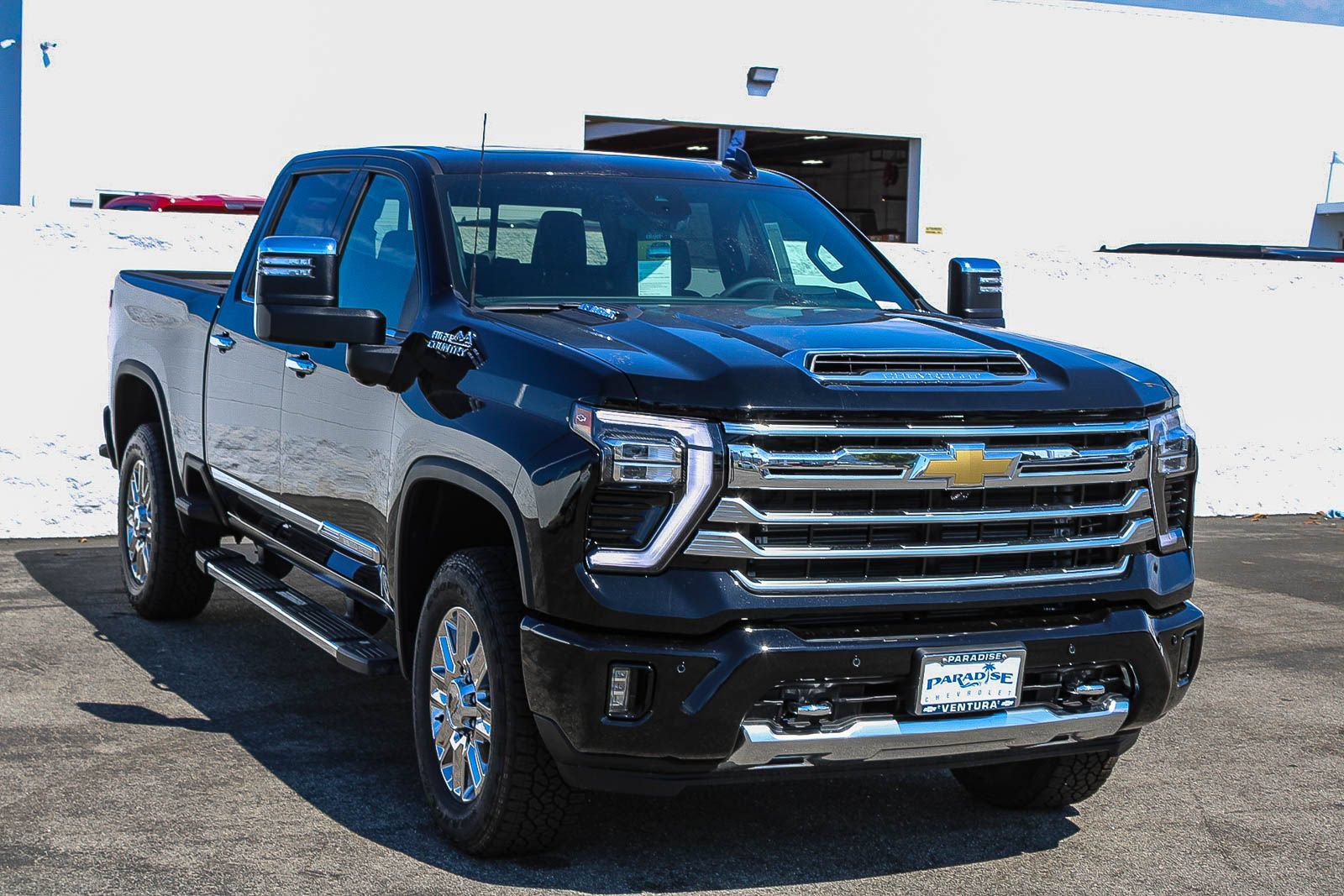 New 2026 Chevrolet Silverado 2500 High Country w/ Technology Package AWD/4WD image 3