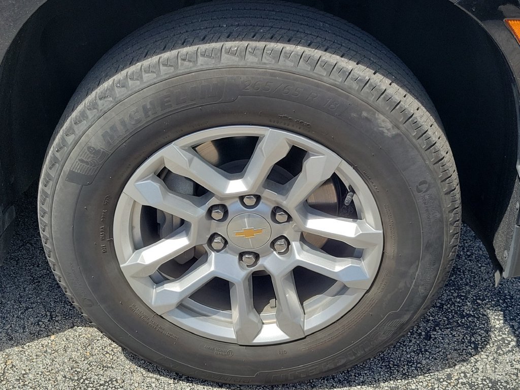 Used 2025 Chevrolet Tahoe LT RWD image 9