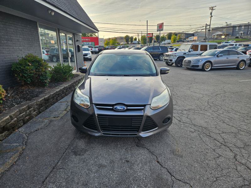 Used 2013 Ford Focus SE FWD image 4