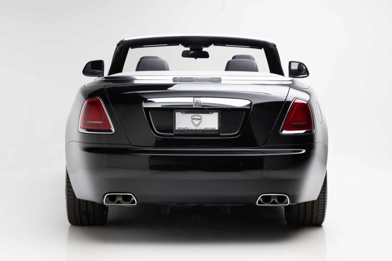 Used 2019 Rolls-Royce Dawn RWD image 7