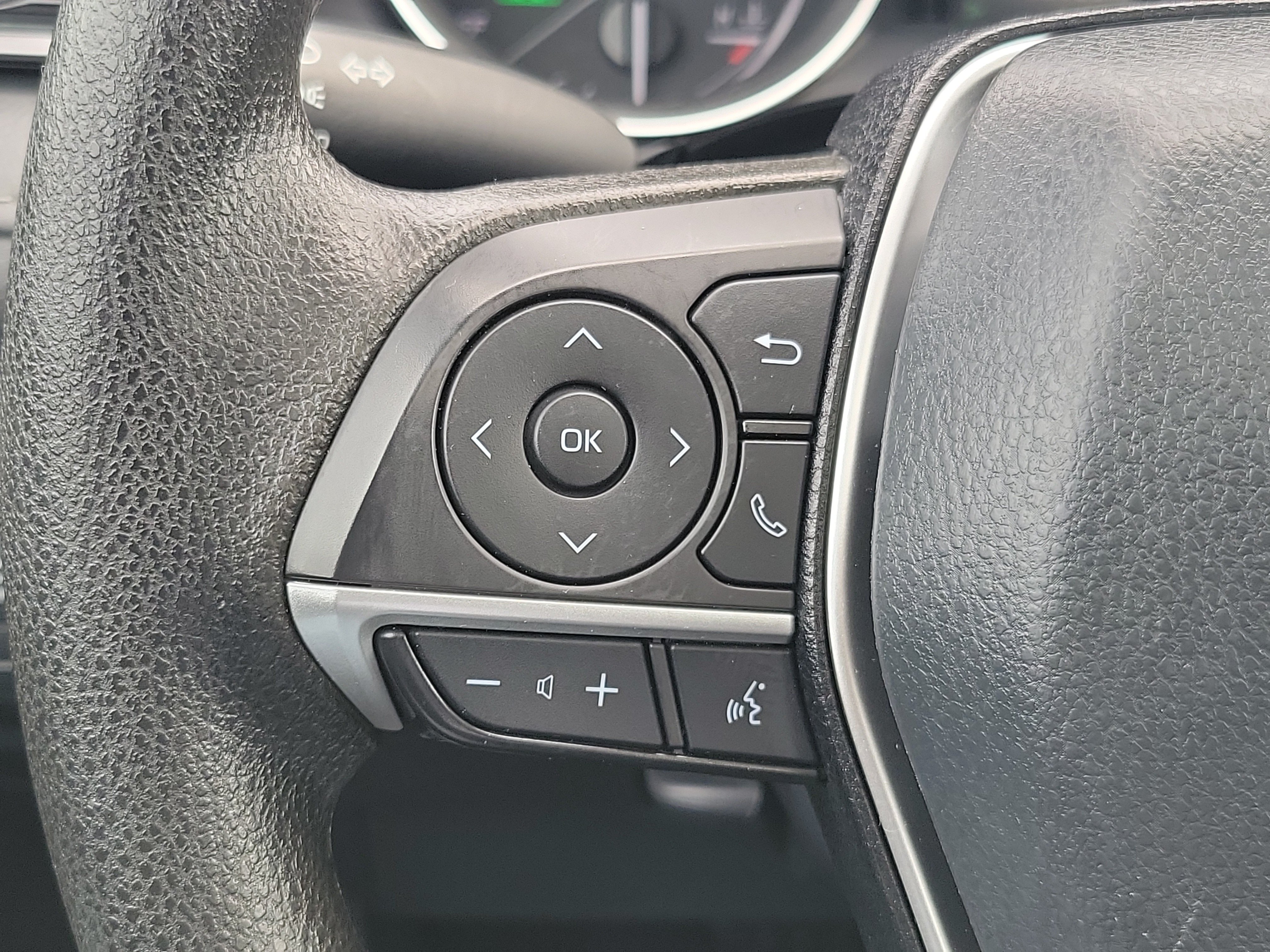 Certified 2022 Toyota Camry LE w/ Audio Upgrade Package FWD image 23