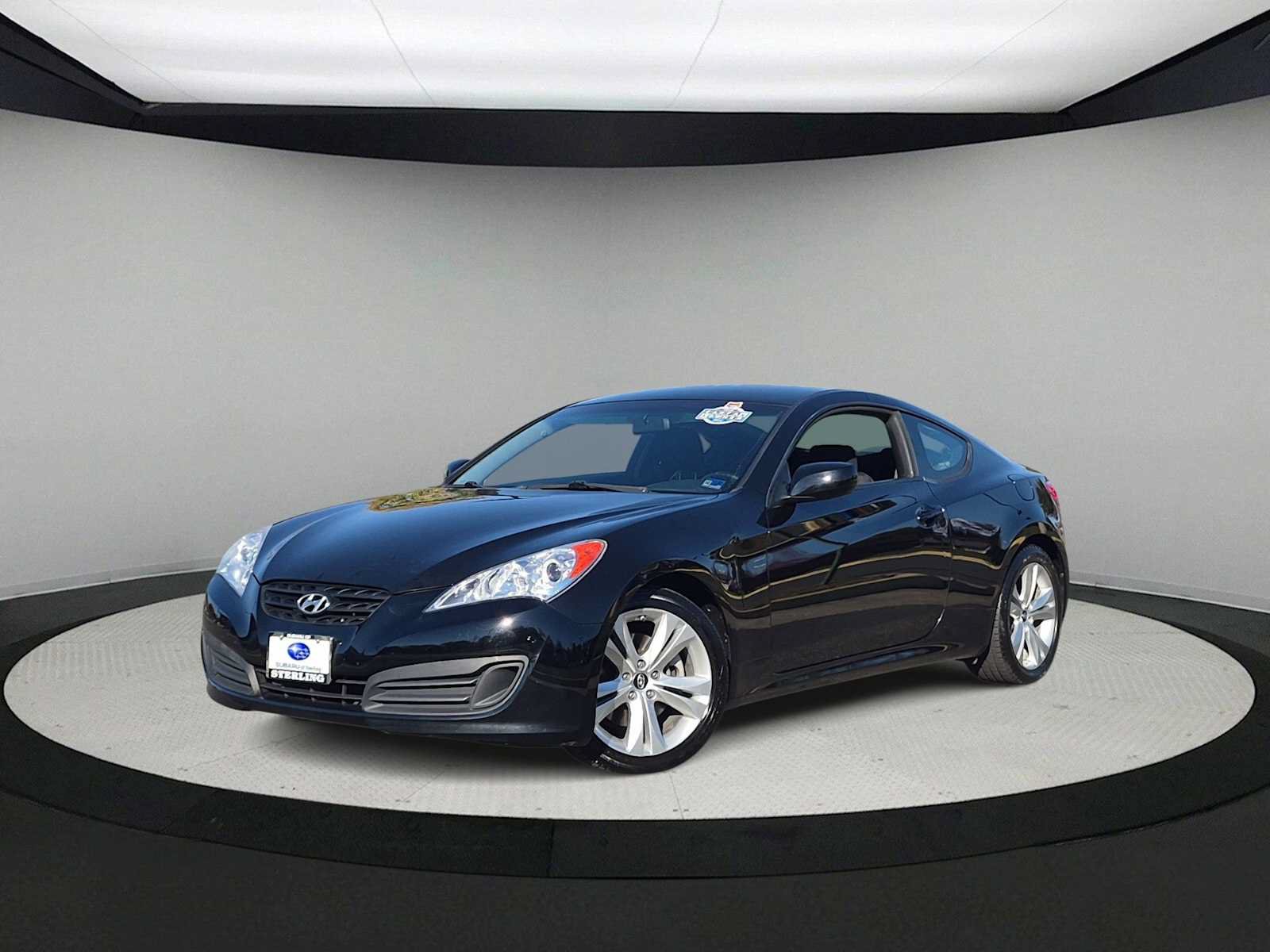 Used 2012 Hyundai Genesis 2.0T RWD image 1