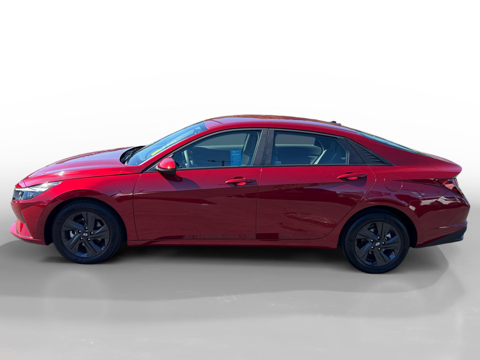 Certified 2023 Hyundai Elantra SEL FWD image 2
