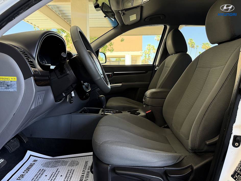 Used 2011 Hyundai Santa Fe GLS FWD image 10