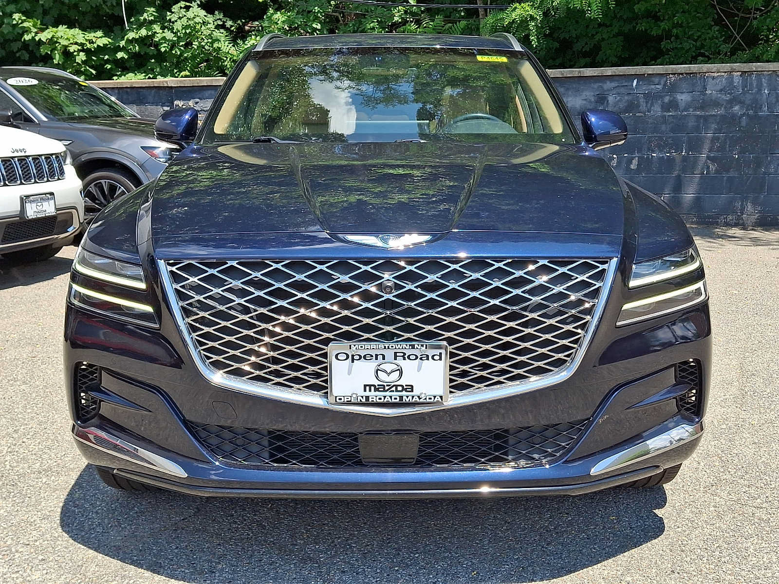 Used 2021 Genesis GV80 2.5T w/ Advanced Package 02 AWD/4WD image 2