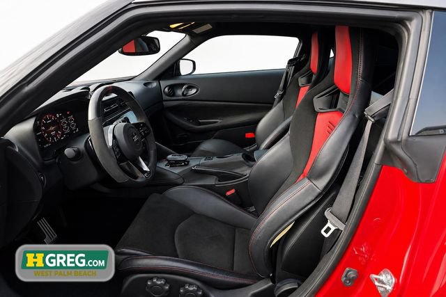 Used 2025 Nissan Z NISMO w/ Floor Mat Package RWD image 10