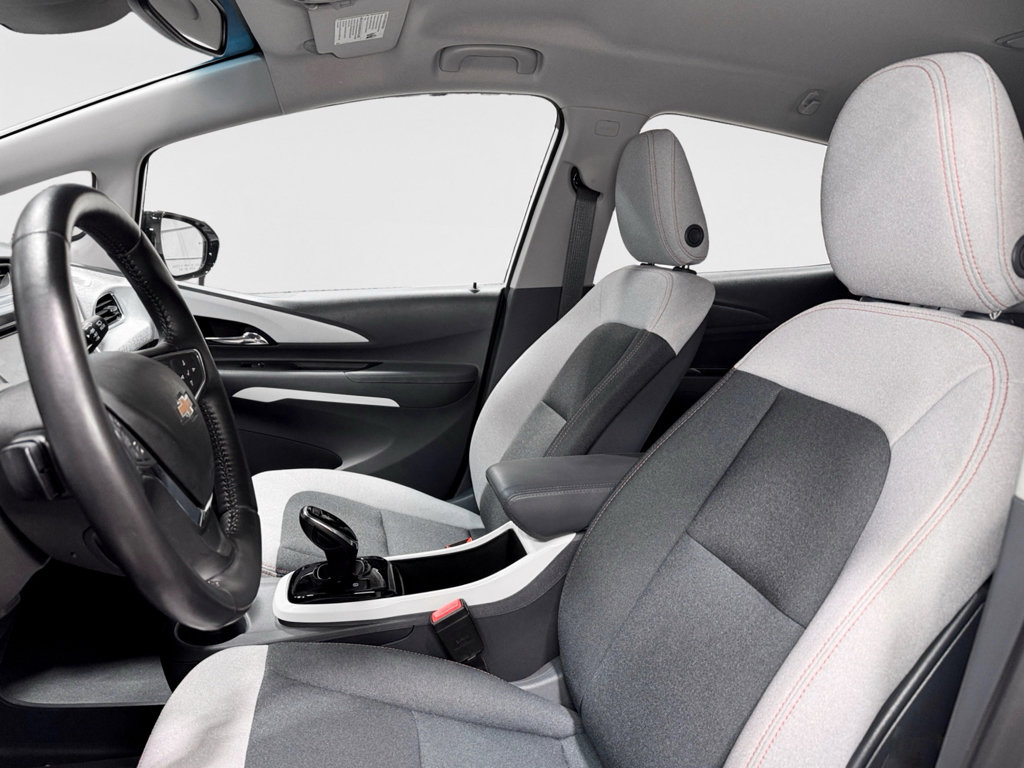 Used 2021 Chevrolet Bolt LT image 17