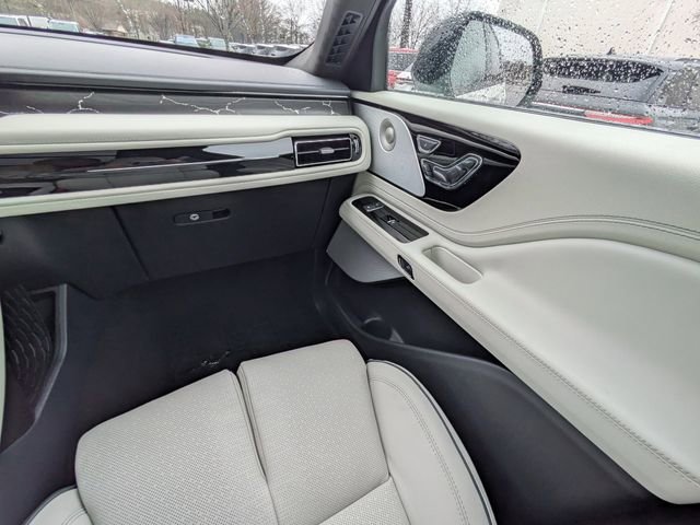 New 2026 Lincoln Aviator Black Label w/ Jet Appearance Package image 15