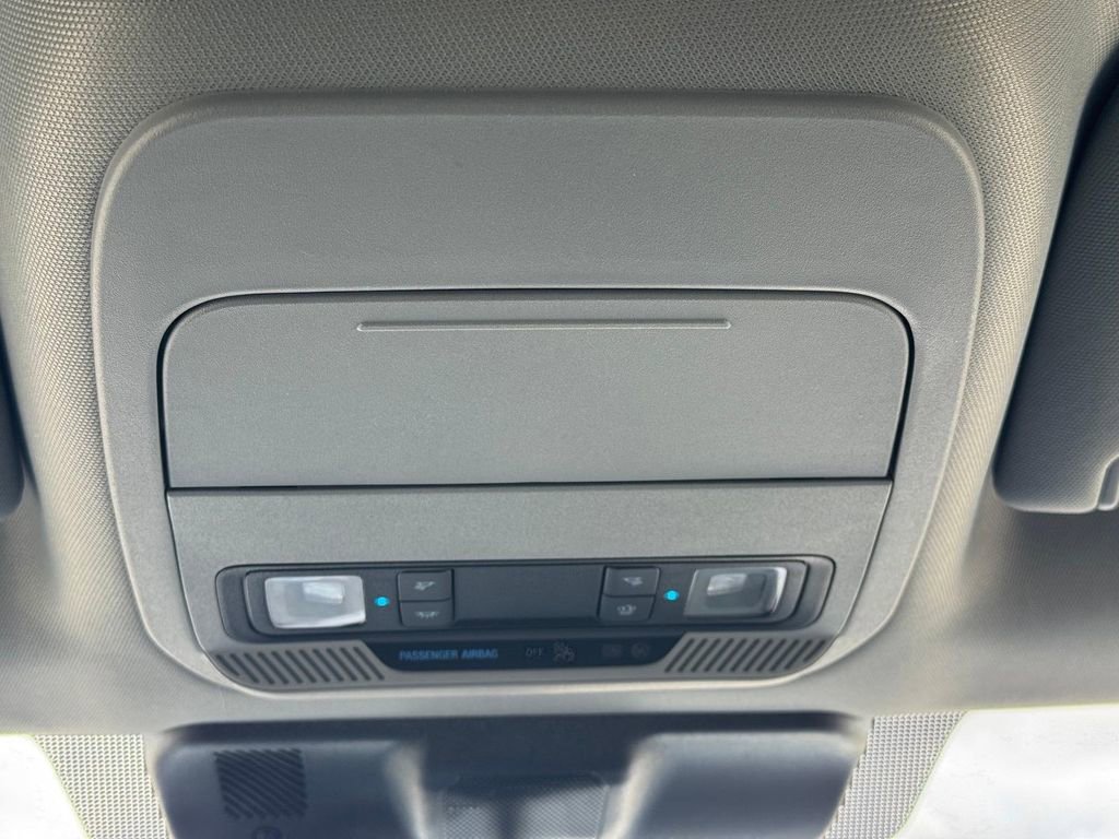 Used 2025 Ford F150 XLT w/ Equipment Group 301A Standard AWD/4WD image 17