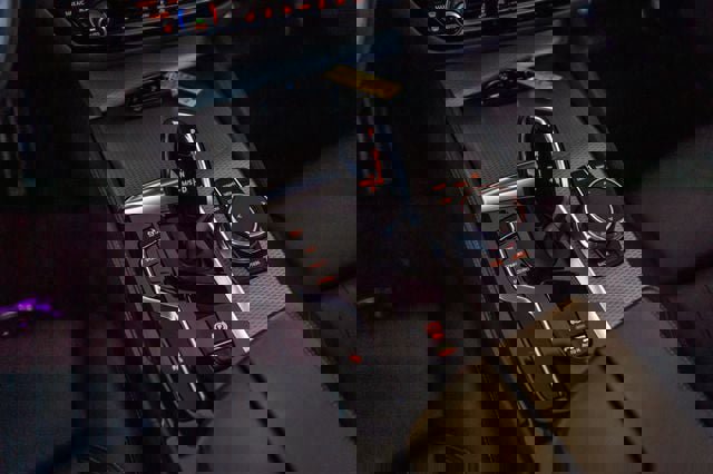 Used 2019 BMW 540i xDrive w/ M Sport Package image 36