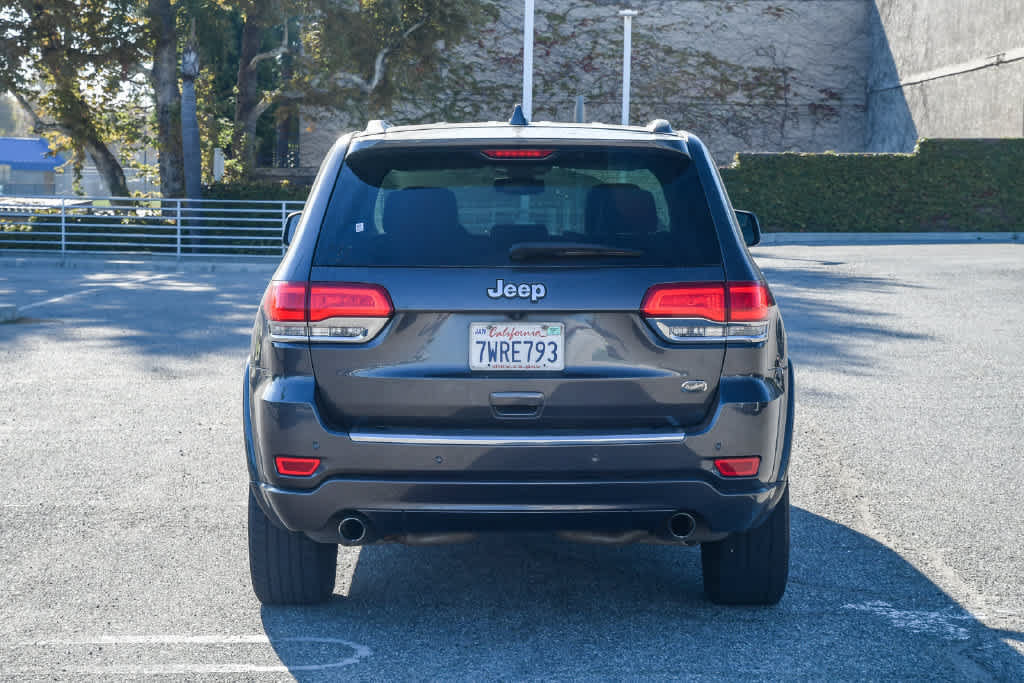 Used 2017 Jeep Grand Cherokee Overland RWD image 9