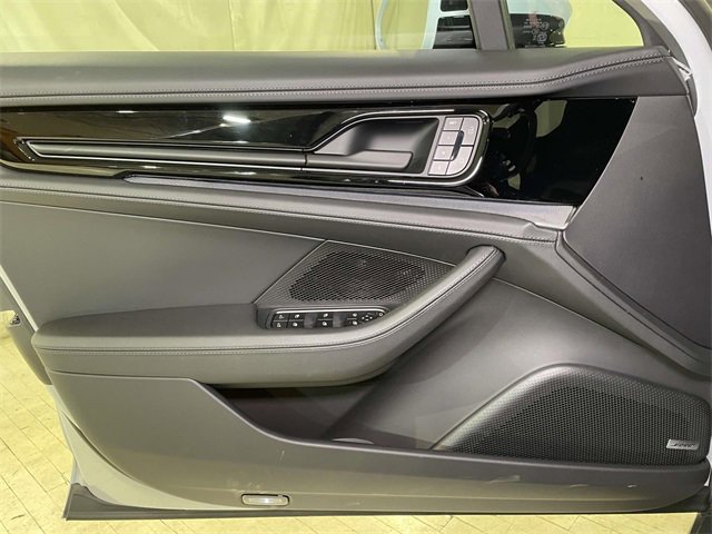 New 2026 Porsche Panamera 4 image 35
