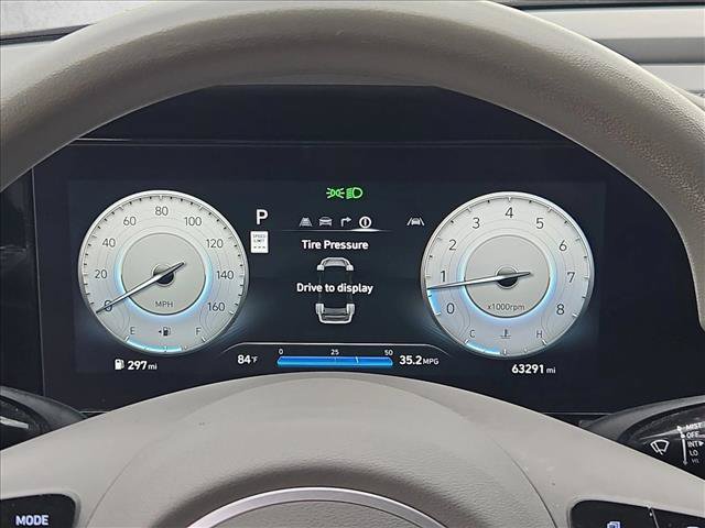 Used 2024 Hyundai Elantra SEL FWD image 11