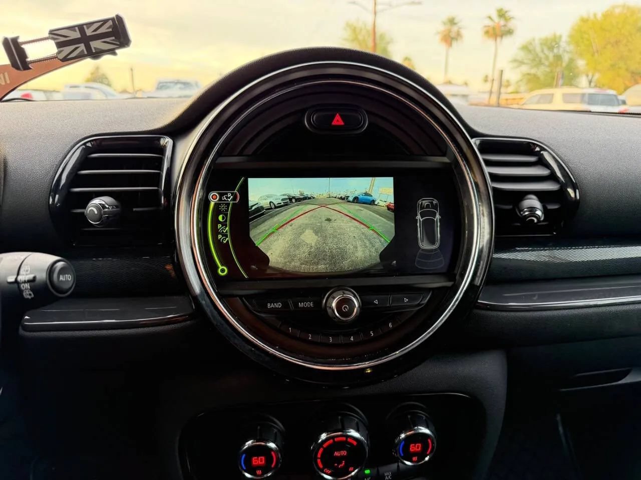 Used 2017 MINI Cooper Clubman FWD image 18