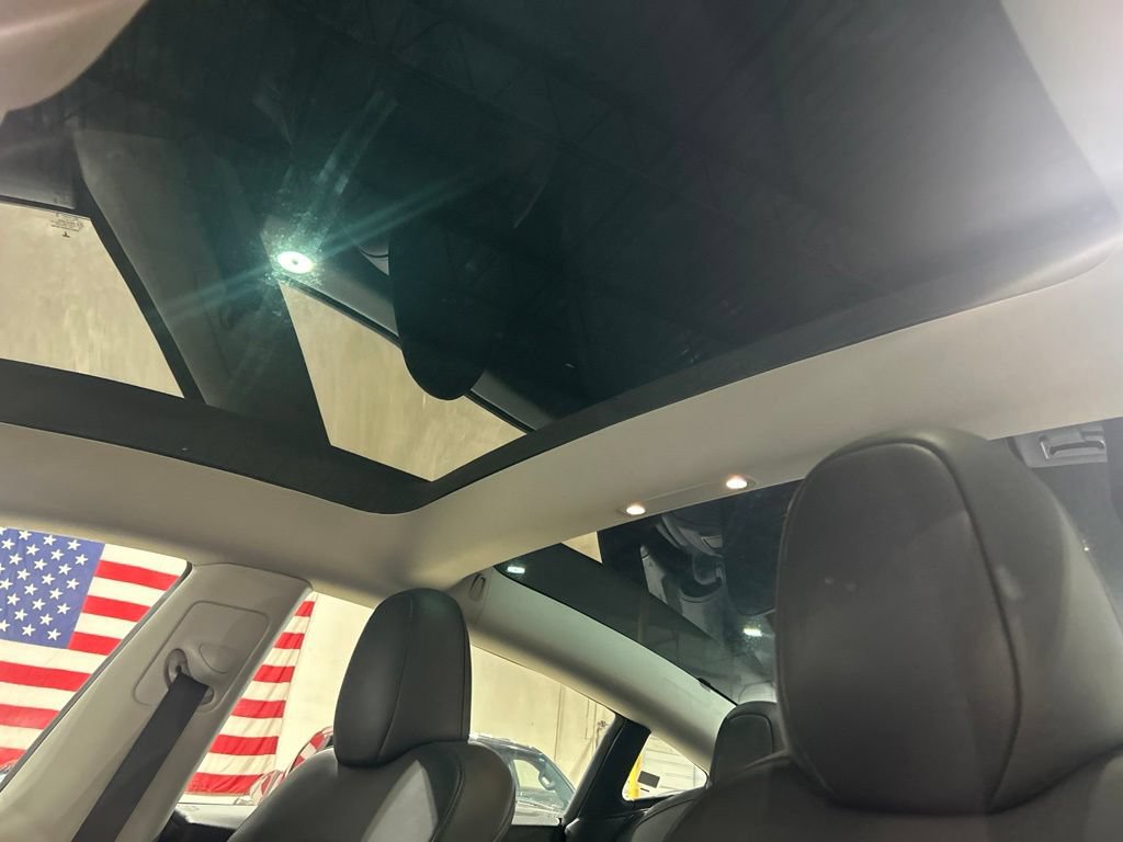 Used 2023 Tesla Model 3 Standard Range RWD image 16