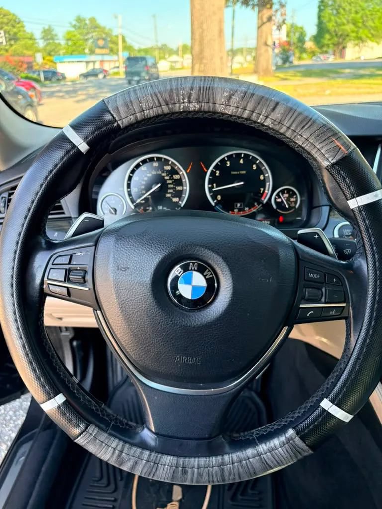 Used 2016 BMW 535i Sedan RWD image 16