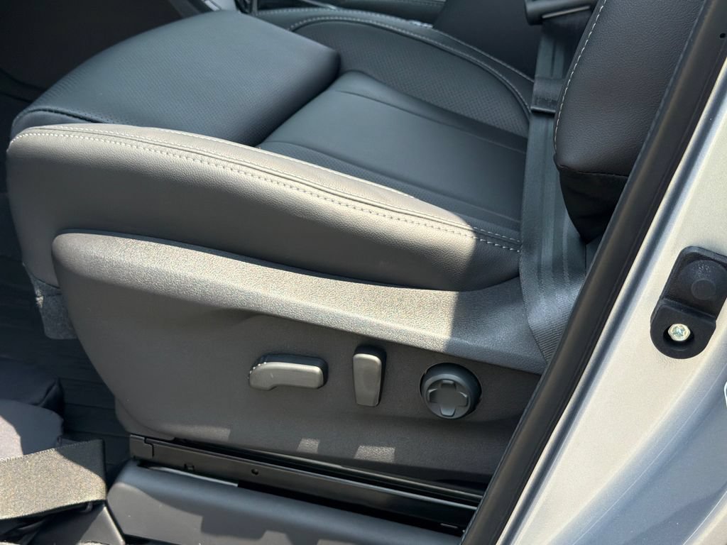 New 2026 Subaru Ascent Limited AWD/4WD image 26