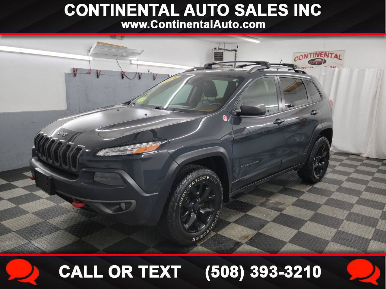 Used 2016 Jeep Cherokee Trailhawk w/ Comfort/Convenience Group