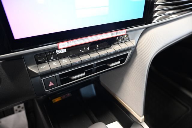 New 2026 Toyota Camry SE w/ Multimedia Upgrade Package FWD image 17