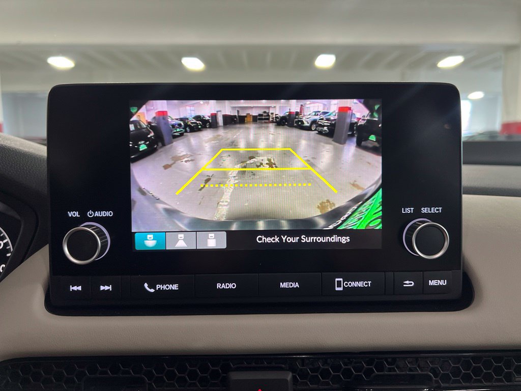 Used 2025 Honda HR-V LX image 27