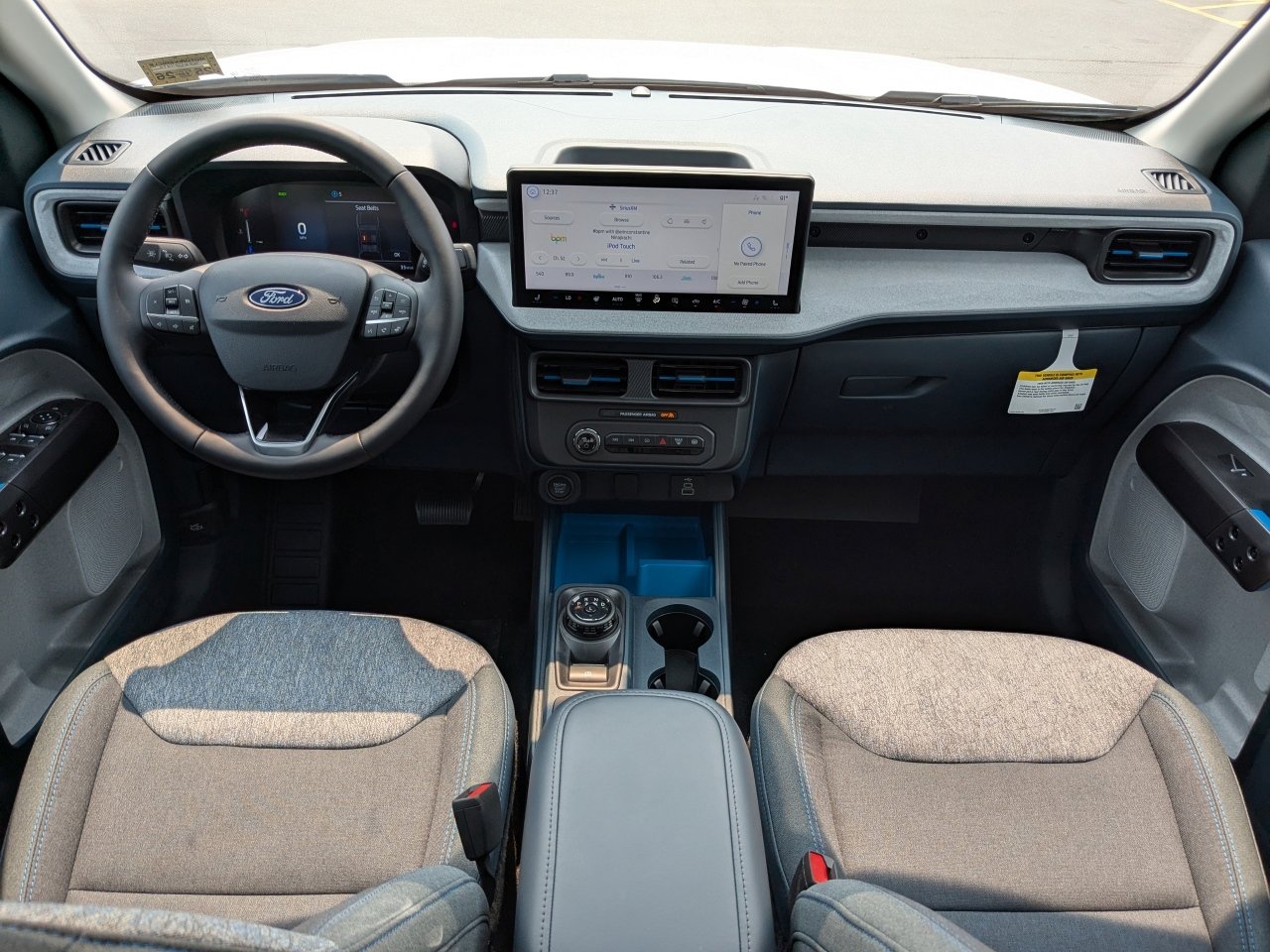 New 2025 Ford Maverick XLT w/ XLT Luxury Package image 15