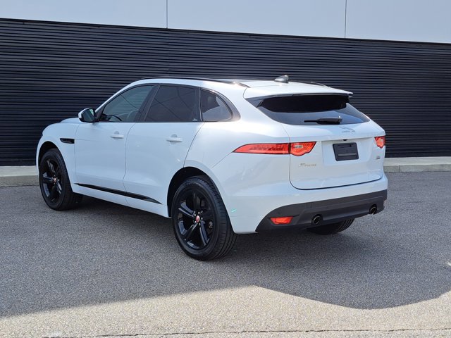 Used 2020 Jaguar F-PACE Checkered Flag image 4