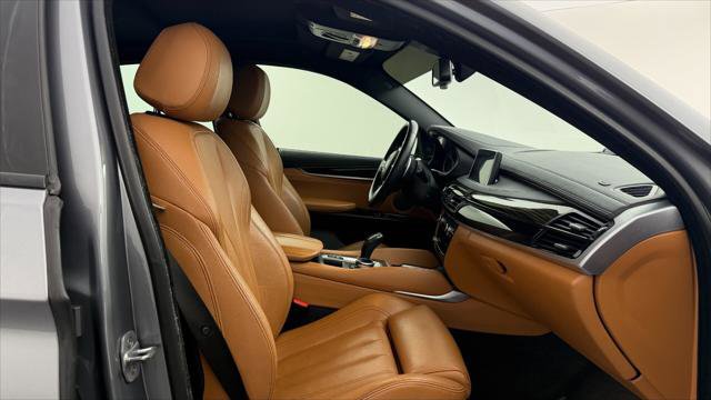 Used 2019 BMW X6 xDrive35i w/ M Sport Package image 14