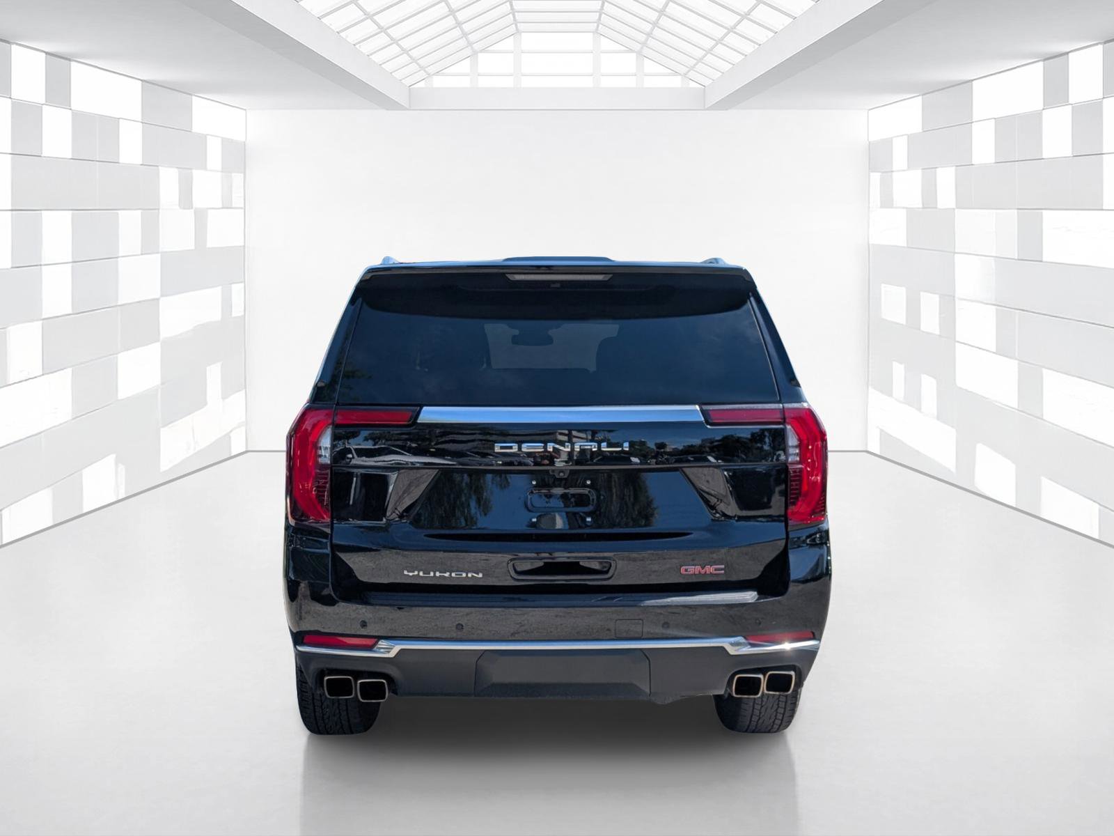 Used 2025 GMC Yukon XL Denali RWD image 6