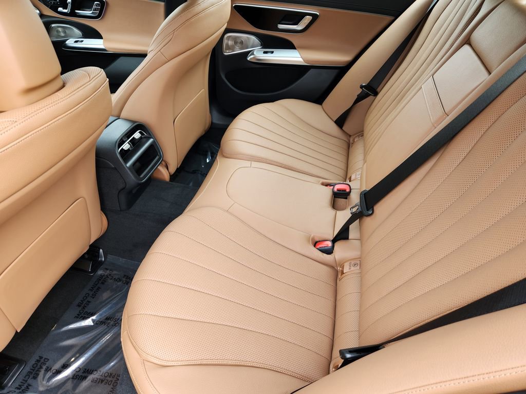 New 2026 Mercedes-Benz E 350 4MATIC Sedan image 28