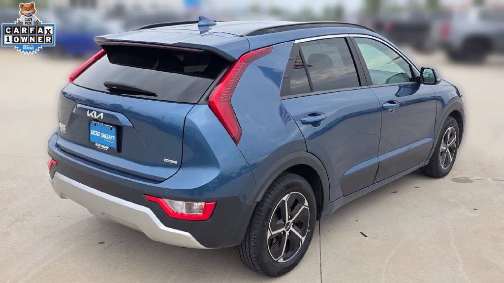 Used 2025 Kia Niro EX w/ EX Cold Weather Package FWD image 5