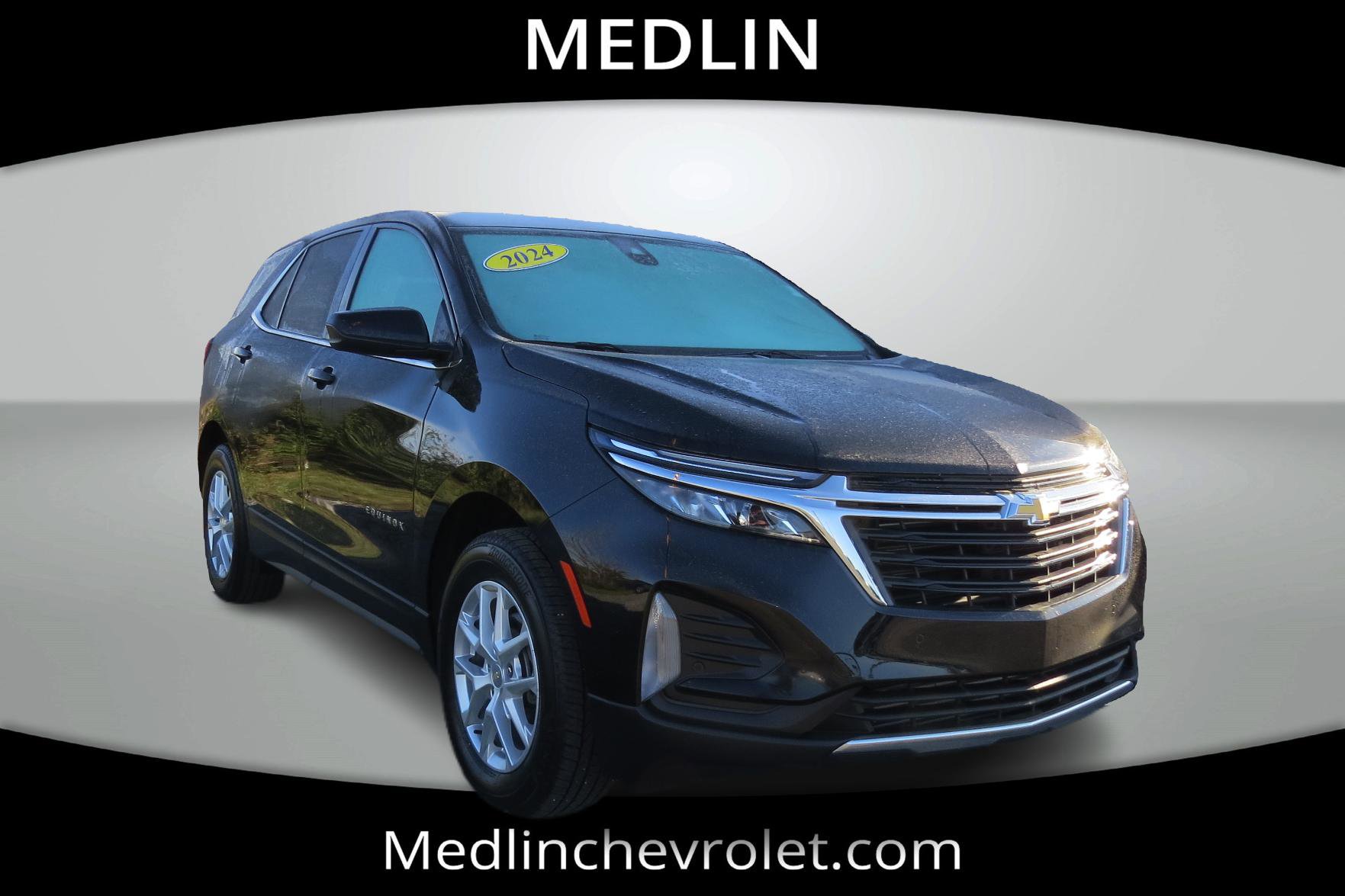 Used 2024 Chevrolet Equinox LT image 2