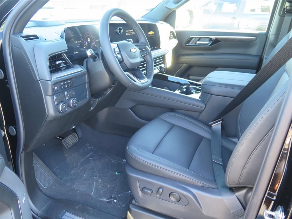 New 2026 Chevrolet Suburban LT w/ Comfort Package image 12