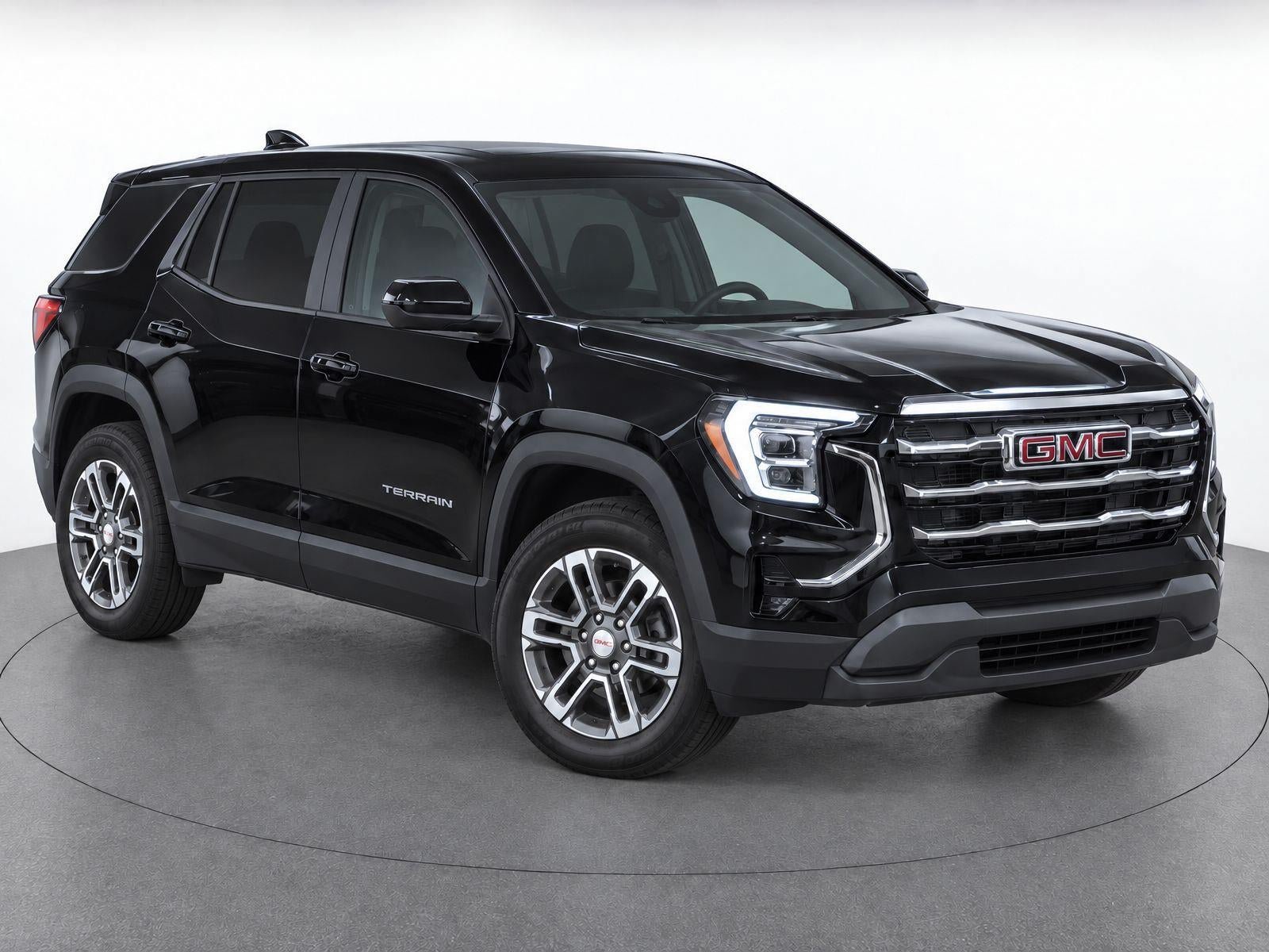 Used 2025 GMC Terrain Elevation