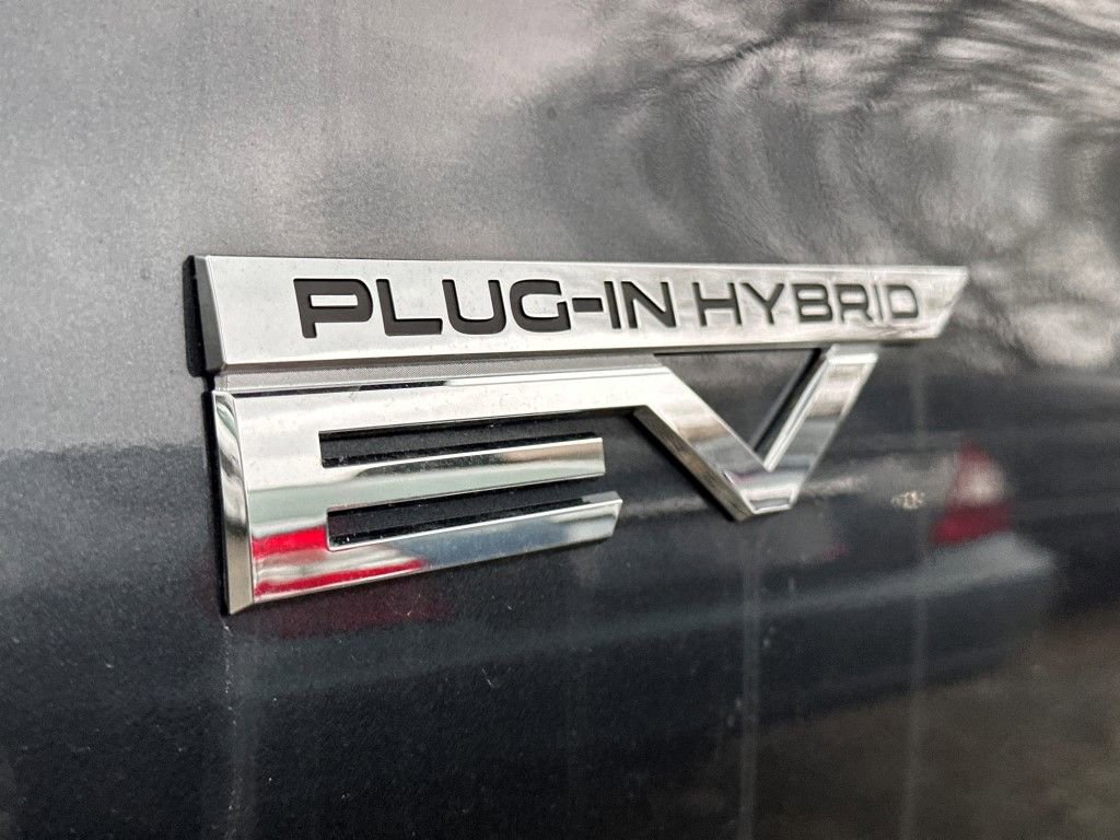 New 2025 Mitsubishi Outlander SE image 13