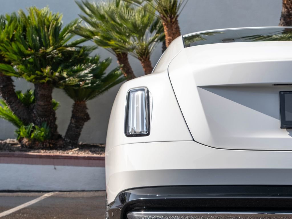 Used 2025 Rolls-Royce Spectre w/ Spectre Launch Package AWD/4WD image 42