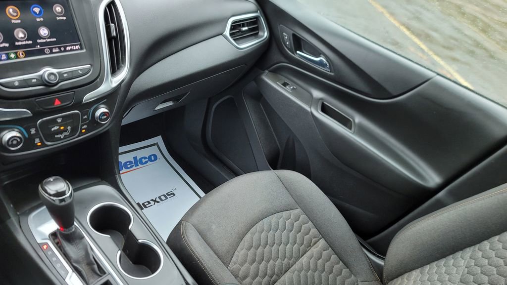 Used 2021 Chevrolet Equinox LT image 23