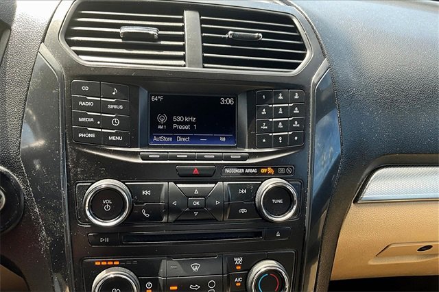Used 2017 Ford Explorer Base image 26