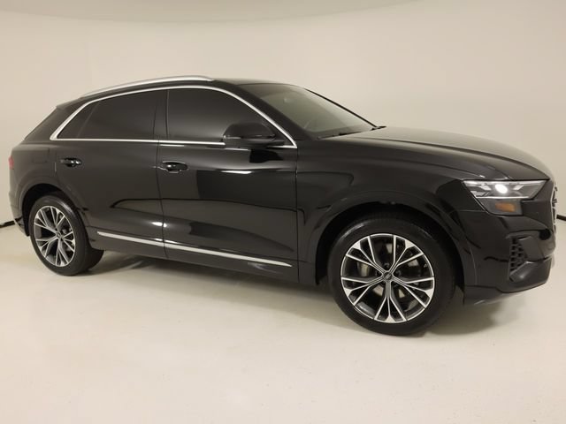Certified 2024 Audi Q8 Premium Plus w/ Premium Plus Package AWD/4WD image 6