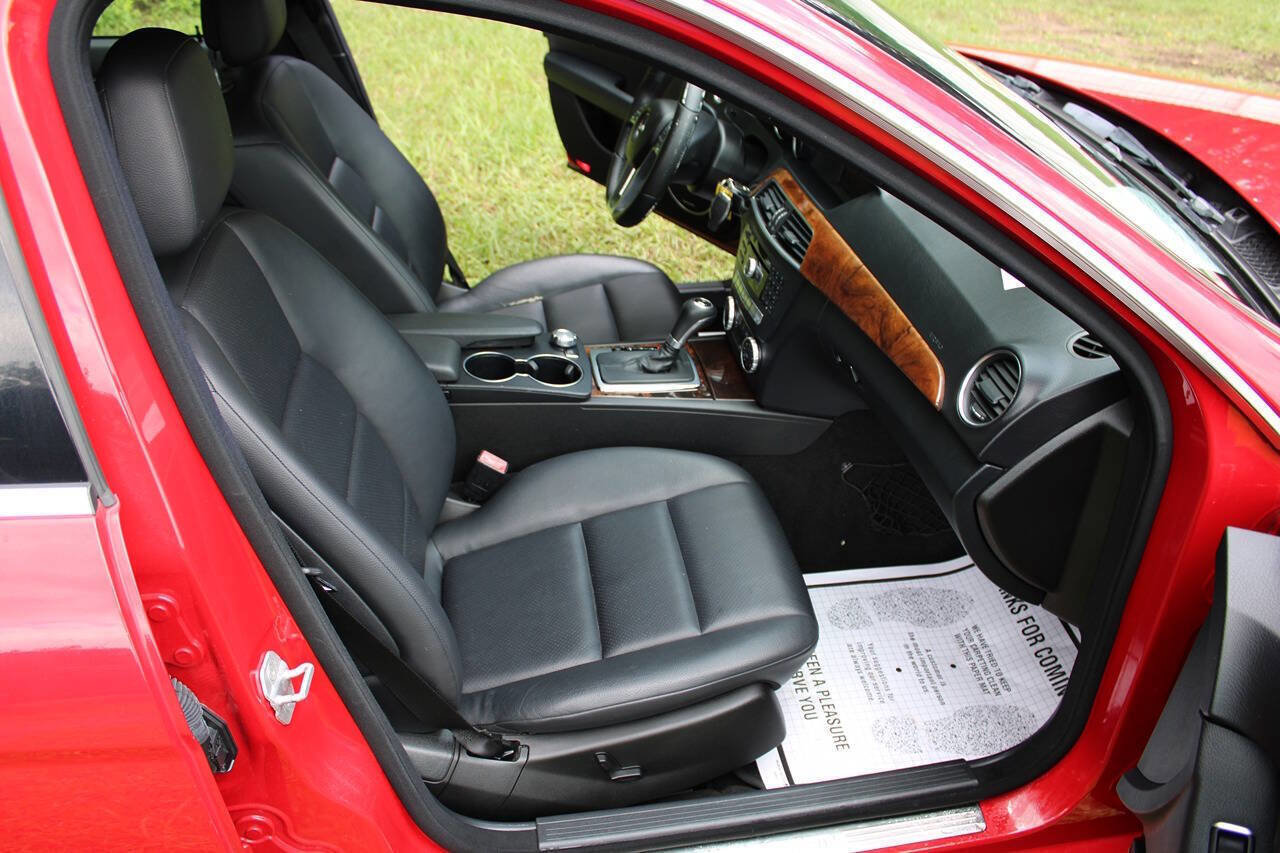 Used 2014 Mercedes-Benz C 300 4MATIC Sedan image 38