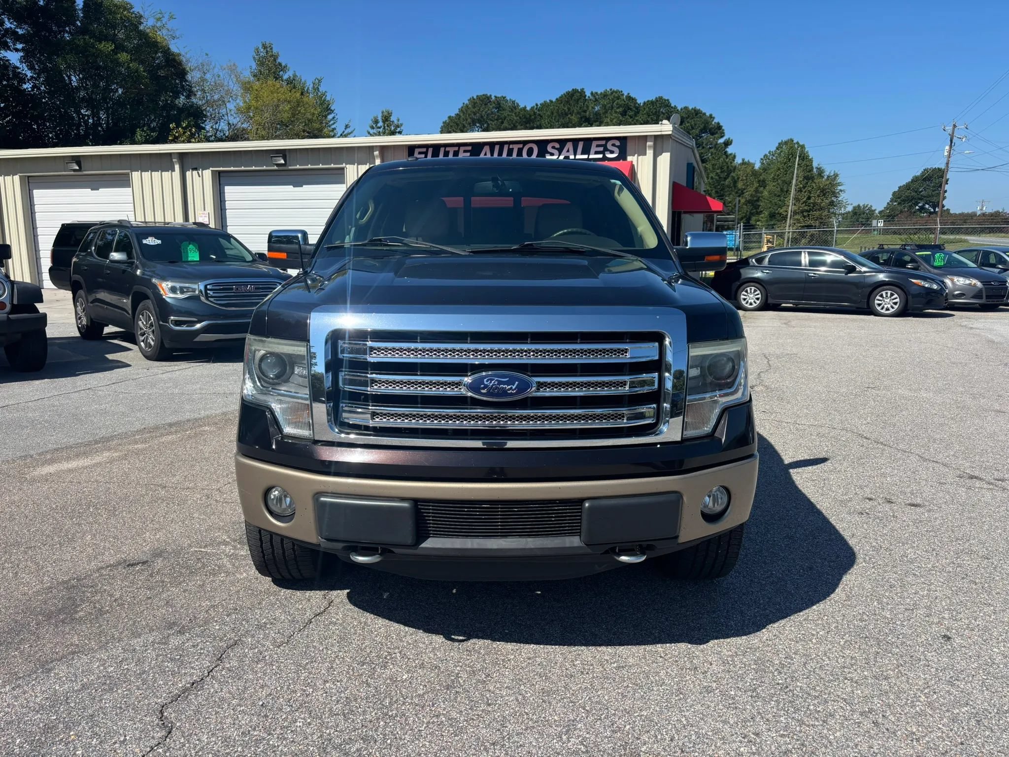 Used 2013 Ford F150 Lariat w/ Luxury Equipment Group AWD/4WD image 4
