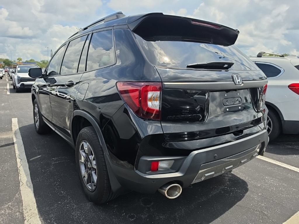 Used 2023 Honda Passport TrailSport image 13