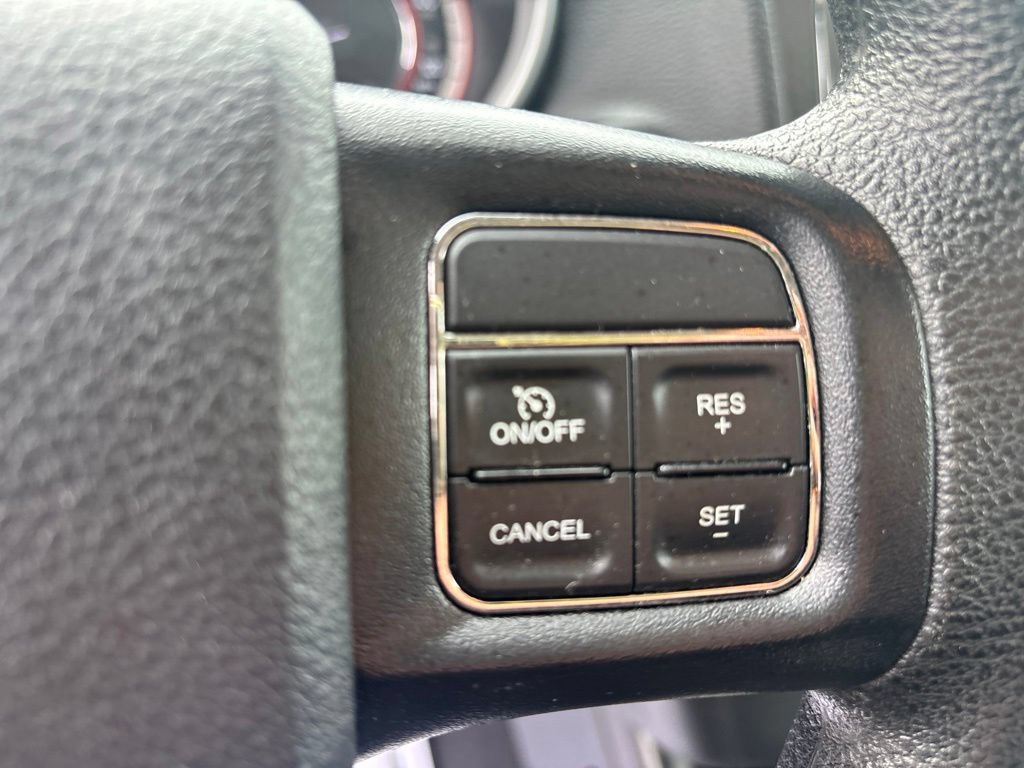 Used 2020 Dodge Journey SE FWD image 26