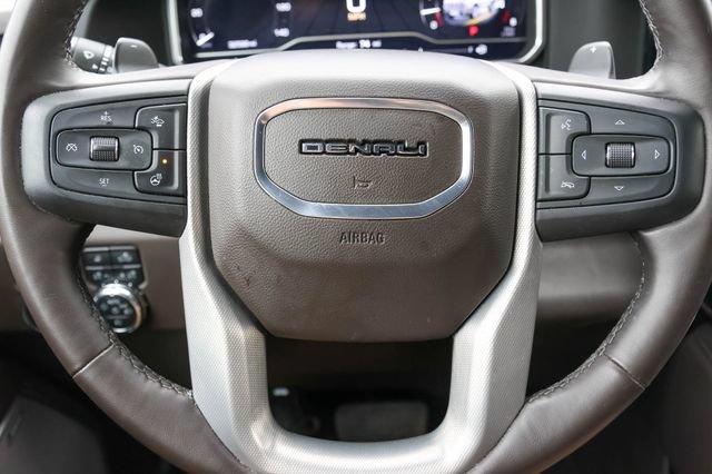 Used 2023 GMC Sierra 1500 Denali w/ Denali Reserve Package AWD/4WD image 5