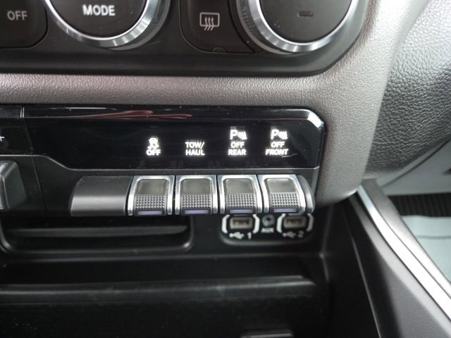 Used 2020 RAM 1500 Big Horn image 11