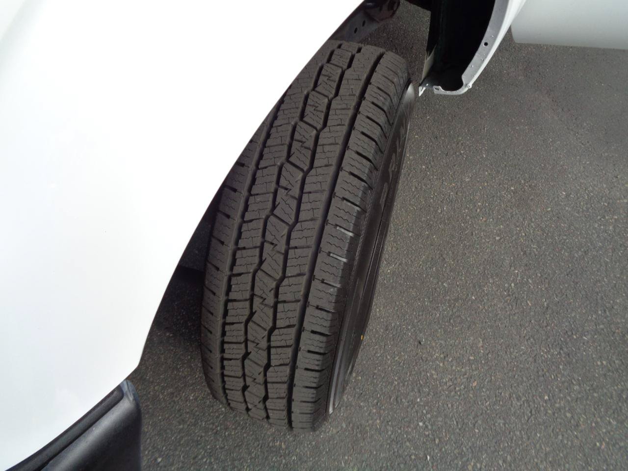 Used 2013 Ford F250 XL AWD/4WD image 23